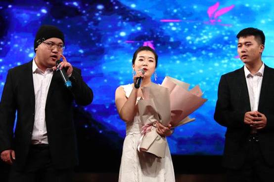 说明: C:\Users\Administrator\Desktop\新建文件夹\副本\IMG_5252_副本.JPG